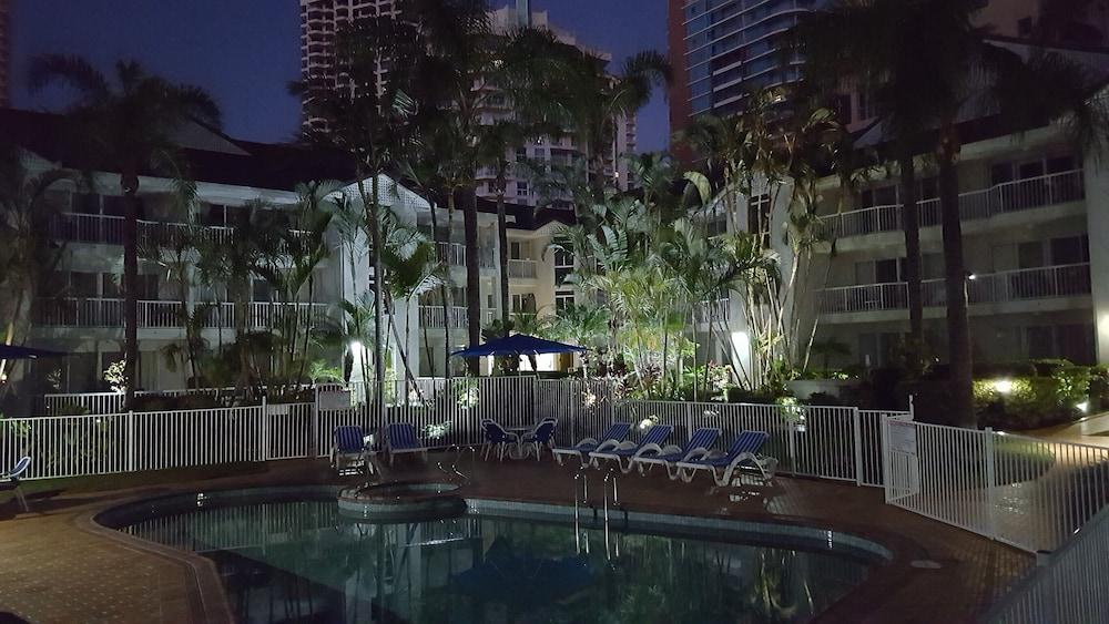 Chidori Court Lejlighedshotel Gold Coast Eksteriør billede